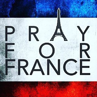 215046-Pray-For-France-Image